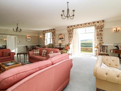 Burnhope Shooting Lodge - image 12