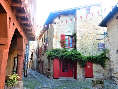 Le logis d'Hestia chambre d'hôte Les Fourneix