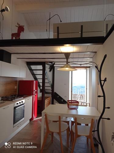  Porta Vecchia, Ferienwohnung in Monterubbiano