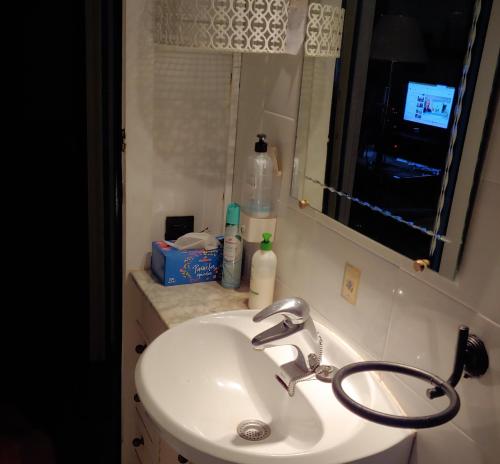 Bathroom, Habitacion de 6 metros in Santa Coloma de Gramenet