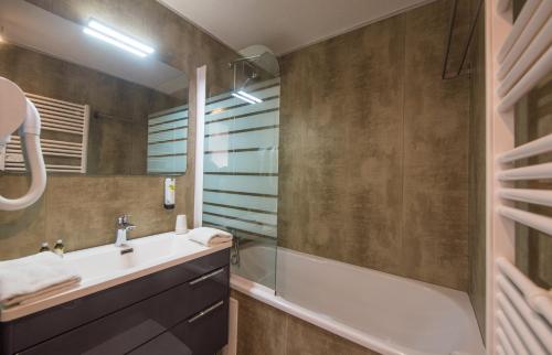 Logis Hotel-Restaurant Spa Le Lac - image 35