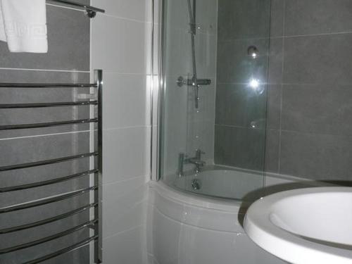 Superior Double Room image 7