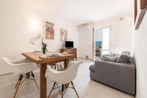 Appartamento Le Cementine - Apartment - Tremosine Sul Garda