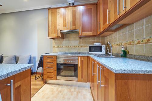 Apartamentos Madrid Atocha 5