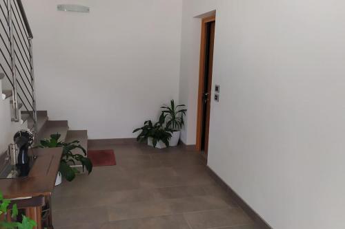 Casa Mirella (cipat 022236-AT-849841)