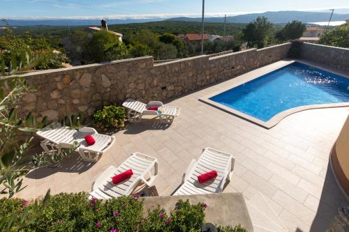 La Vista apartments with pool La Vista apartments with pool