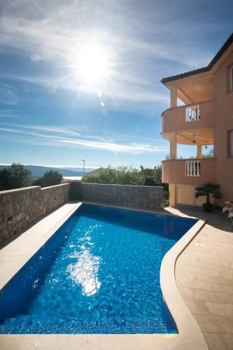 La Vista apartments with pool La Vista apartments with pool