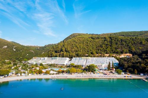 Hotel Hedera - Maslinica Hotels & Resorts in Rabac