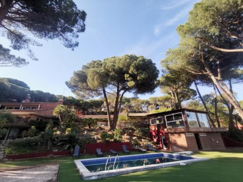  Villa Maresme & Villa Rosa, Pension in Mataró bei Llinars del Vallès