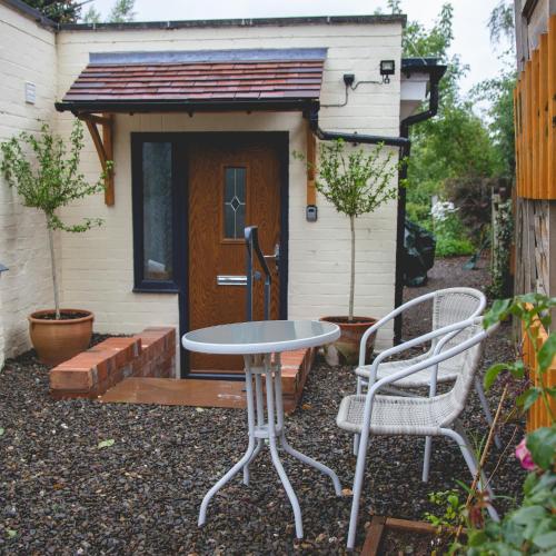 The Costrel - Clifton upon Teme