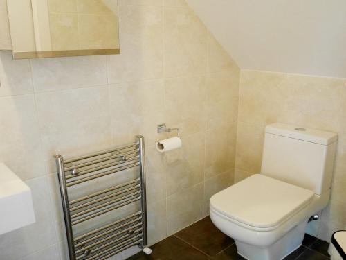 Kew Rooms - image 13