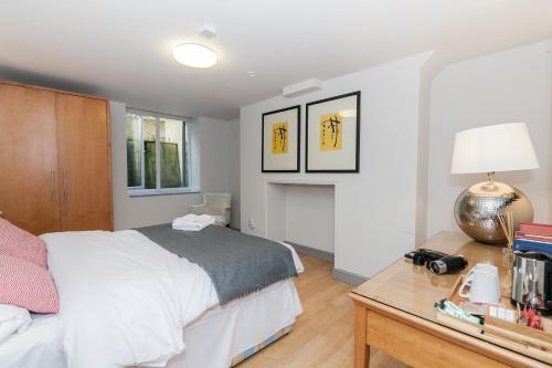 Townhouse No 12 - main image