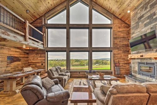 Galena Cabin with Wraparound Porch and Game Room! in Galena, USA