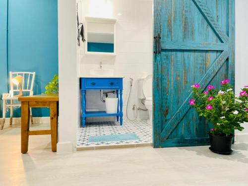 Grasshopper Bed and Cafe near The National Anti-Corruption Commission