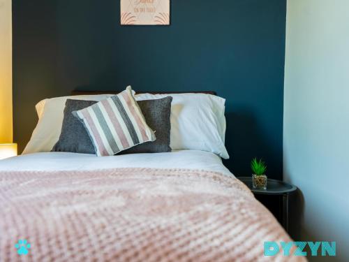 The Galley - 2 Bed Serviced Apartment - Amazing City Views - Wrap Round Balcony and secure parking - image 12