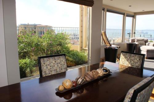 Ocean View Terrace Apartment - image 12