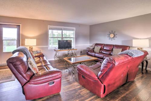 Norris Lake Home with Boat Parking Deck and BBQ - image 4