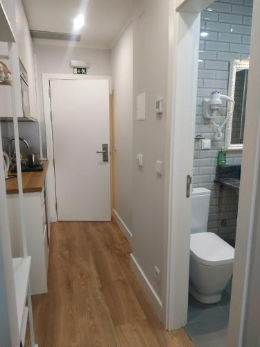 Superior Suite image 10