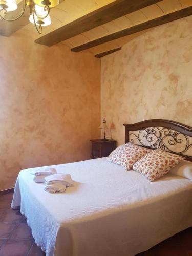  Hostal Rural Santa Barbara in Solanillos del Extremo