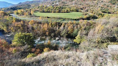 Apkārtne, Xia Apartaments con acceso a piscina in Rialp