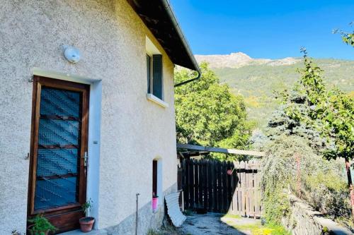 Nice Chalet With View On The Mountain Serre Chevalier Villeneuve