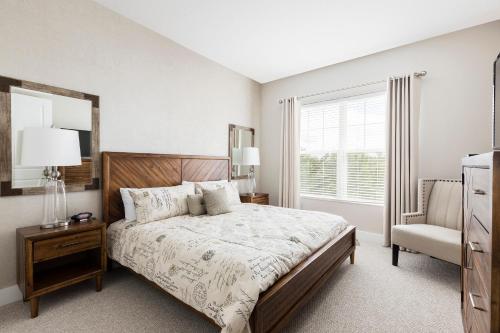 4 BR 4 BA Deluxe Villa 5 min to Disney Vacation in Style - image 2