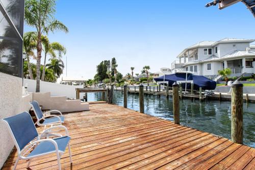 Bayshore Surprise in Bradenton, USA
