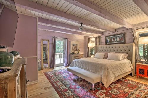 Serene Mableton Cabin - 13 Mi to Downtown Atlanta! in Mableton