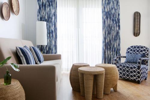 324336627 Kimpton Angler’s Hotel South Beach by IHG