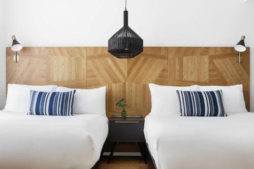 324336631 Kimpton Angler’s Hotel South Beach by IHG