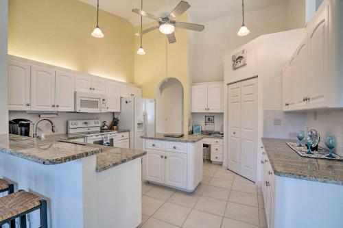 Waterfront Home with Pool Fishing and Gulf Access - image 10