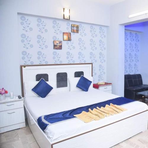 Family Couples Corporate Guest House