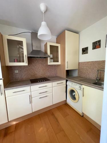 NICE apartment with TERRACE in Antibes