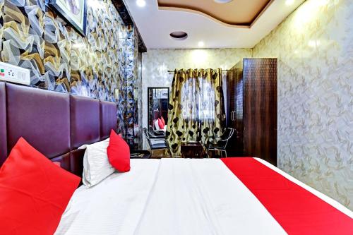 Hotel Deepak Residency - image 3