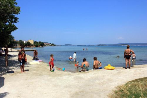  Apartments with a parking space Tkon, Pasman - 6217 in Tkon