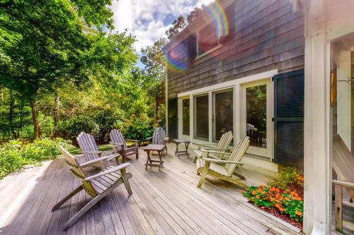 Lamberts Cove Estate in West Tisbury, USA
