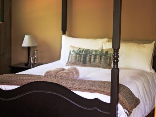 Exterior view of Mount Marula Game Lodge - Tambotie