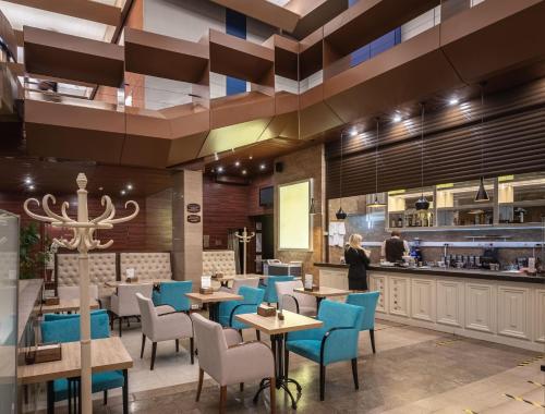 コスモス ホテル