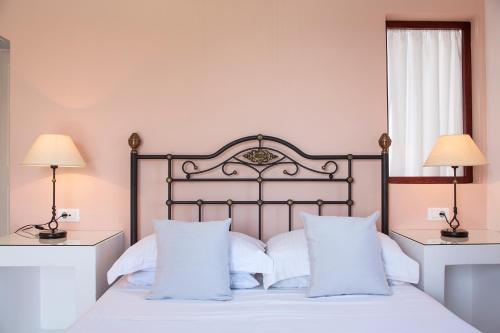 Veggera Beach Hotel - image 8