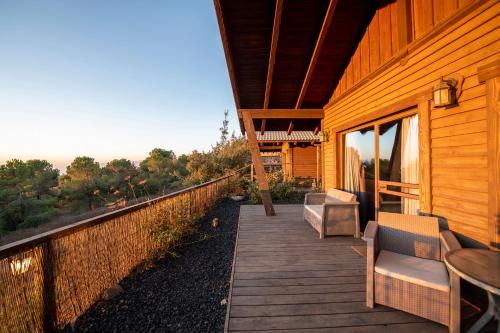 Gilad Cabins