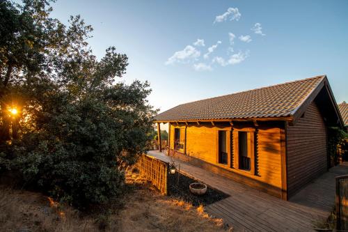 Gilad Cabins