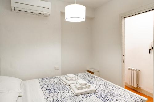 Graceful apartment in the heart of Florence 1