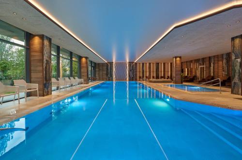 Premier Hotel Odesa - image 12