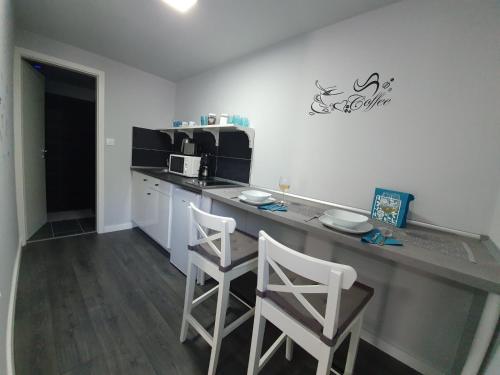 設施, Sunny Garden Apartment in 布加斯城
