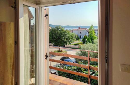 Spacious apartment in a quiet location near the beach