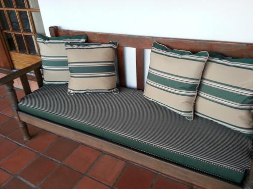 アグタープラス B&B ゲストハウス