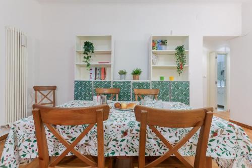 GuestHost - Cozy Apartment near Margherita Gardens!, Boloňa