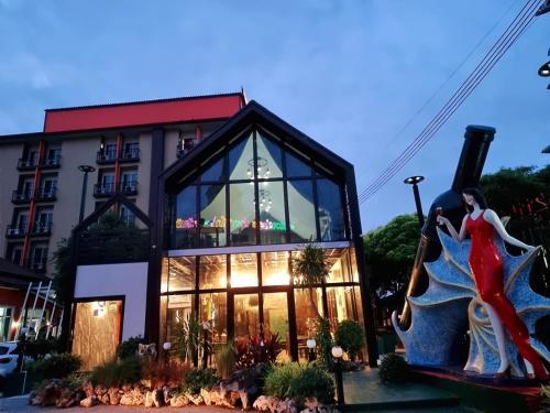 普魯克薩西里公寓 (Grand Pruksa Siri Apartment) in 沙拉武里市中心