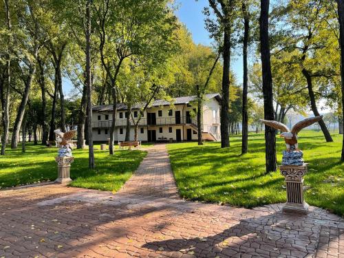 Hotel Paradise Park