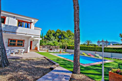 Colibri - modern, well-equipped villa with private pool in Moraira